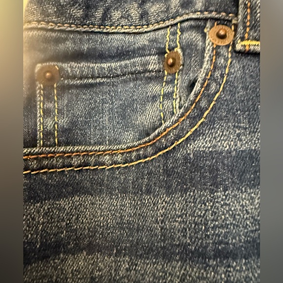 American Eagle Favorite Boyfriend Jeans Size 8 Regular Stretch Dark Wash - Picture 4 of 10